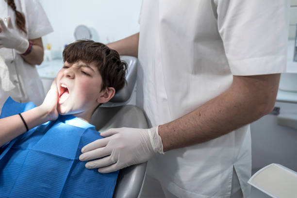 Best Mobile Emergency Dentist in Pleasant Ridge, MI